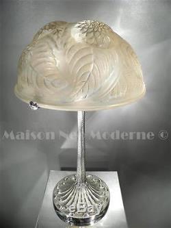 1925 R. Lalique Importante Lampe En Bronze Et Verre Pressé-moulé Patiné Art Déco