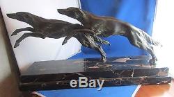 Ancien sculpture statue bronze art deco 1930 chien levrier signé daverny