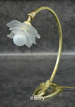 Ancienne Lampe En Bronze Et Tulipe En Pate De Verre Art Deco