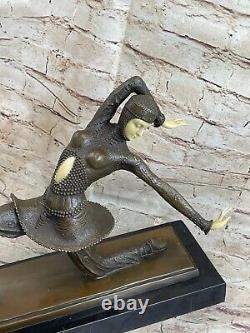 Art Déco, Chiparus Égyptien Danseuse Bronze Signée Statue Fonte Figurine