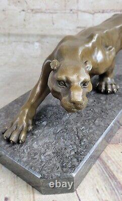 Art Déco Fait Mountain Lion Bronze Faune Sculpture Par Barye Affaire