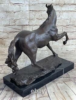 Art Déco Fait Signée M. LOPEZ Sauvage Arabe Cheval Bronze Sculpture Statue