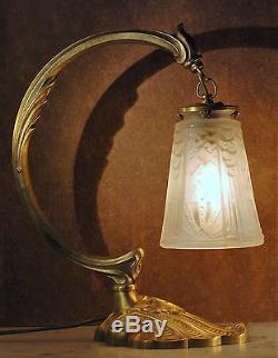 Authentique Lampe Art Deco/Art nouveau en Bronze. Tulipe Muller Frères Lunéville