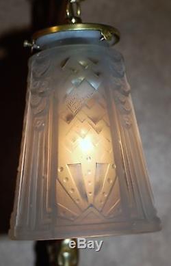 Authentique Lampe Art Deco/Art nouveau en Bronze. Tulipe Muller Frères Lunéville