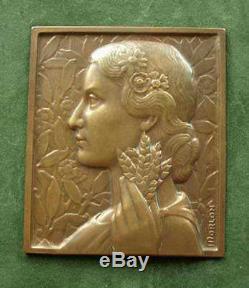 Belle Medaille Sculpture Bas Relief En Bronze Femme Art Deco Signee Morlon