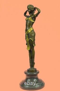 Bronze Sculpture Après Chiparus Peint Art Déco Femelle Robe Signée Décoratif