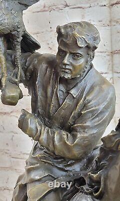 Bronze Statue Homme Cheval Aigle Chasse Hunter Sculpture Figure Art Déco Cadeau
