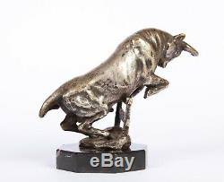 Bronze animalier taureau de M Prost mascotte automobile art deco