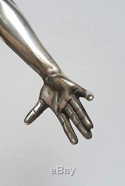 Bronze argenté La danse des lances signé ouillon-Carrere daté 1919. Art Deco