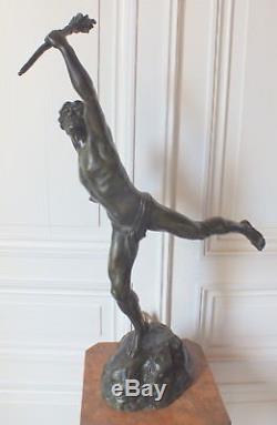 Bronze art déco homme porteur flamme par Lemoyne 68,5 cm sculpture
