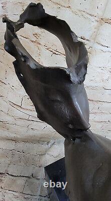 De Collection Bronze Sculpture Statue Art Déco Rare Salvador Dali Bisou