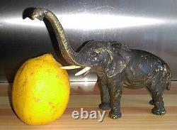 Éléphant En Bronze De Vienne Yeux En Sulfure, Fonte D'édition Ancienne