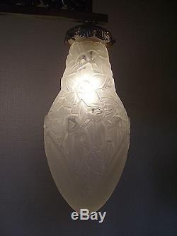 GRANDE LAMPE DOUBLE ART DECO EN BRONZE ET TULIPES DELATTE NANCY