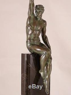 Gloire Pierre le Faguays Fayral Ateliers Max le Verrier bronze pendule art deco