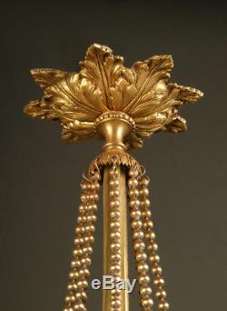 Grand Lustre Style Louis XVI En Bronze Doré Et Pampilles En Cristal Taillé