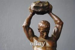 Homme à l'effort en bronze Art déco 1930