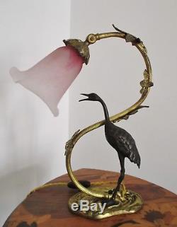 Lampe DAUM NANCY Art DÉCO / Nouveau bronze oiseau et tulipe pâte de verre 1900
