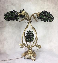 Lampe En Bronze Et Laiton À Décor De Feuilles De Vigne Avec Grappes De Raisin