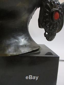 Lampe Tête en bronze avec cabochon pierres sur socle marbre noir Asie Art Deco