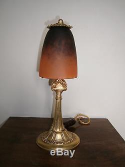 Lampe art déco bronze et pate de verre signée schneider