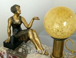 Lampe veilleuse Art Déco d'époque 1930 Limousin