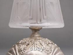 Lampe veilleuse Art déco en bronze et tulipe en verre pressé moulé M3015