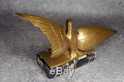 Léon HATOT Aigle Eagle Style 1930 Art Deco Sculpture en bronze doré