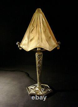 P. Maynadier Et Muller Lampe Art Déco Bronze Nickelé & Obus En Verre Pressé 1930