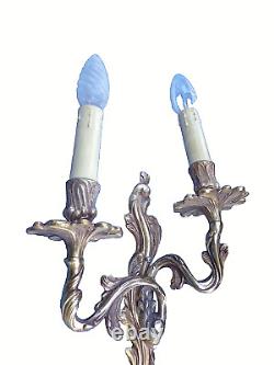 Paire d'anciennes appliques asymétriques-bronze stylisées Louis XVI-2 lumières
