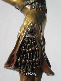 Rare ancien bronze art déco danseuseBailarinasigné Claire Colinet. No chiparus