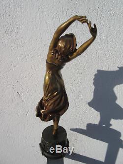 Rare ancien bronze art déco danseuseBailarinasigné Claire Colinet. No chiparus
