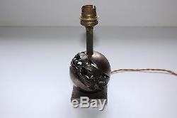 Rare lampe boule de gui en bronze argentée signée Edgar BRANDT