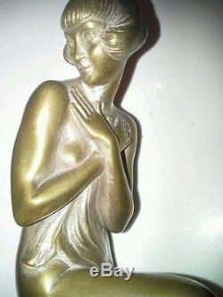 Superbe Bronze Art Deco Pierre Le Fagays 1892-1935 Modele Shy Fondeur Etling
