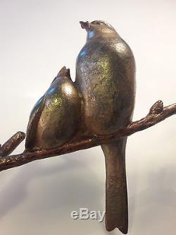 Sculpture Art déco en bronze. Deux oiseaux sur une branche signé Becquerel