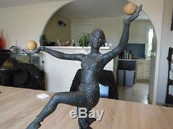 Sculpture art déco danseuse au ballons. Magnifique a voir