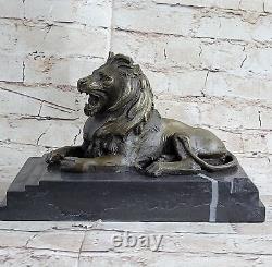Signée Barye King De Jungle Lion Bronze Sculpture Vintage Reproduction Art Déco