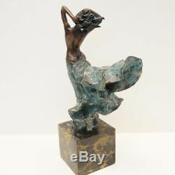 Statue Danseuse Nue Style Art Deco Style Art Nouveau Bronze massif Signe