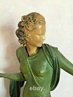 Statue en bronze Art-Déco, Chryséléphantine, signé Menneville, 1930