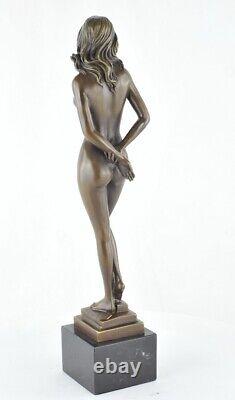 Statue en bronze Nue Danseuse Sexy Style Art Deco Style Art Nouveau Bronze Signe