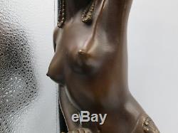 Statue en bronze femme nue style art deco nouveau signée