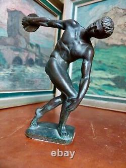 Statue sculpture sujet bronze art déco discobole antique athlète nu patine verte