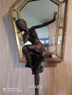 Statuette Danseuse en Bronze Style Art Déco d'après Chiparus Paris