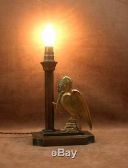Superbe Lampe D'epoque Art Deco Sculpture Heron En Bronze Dore Vers 1920