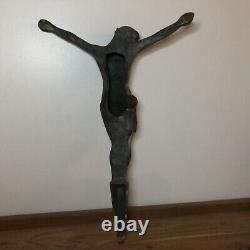 TORA 115 Statue du Christ crucifié Bronze art déco Signé A. Dubois 40 cm