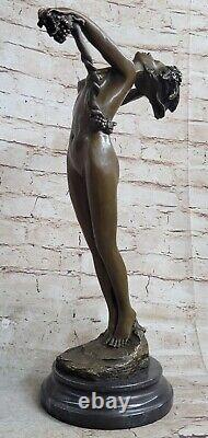 The Vigne Beau Nu Art Déco Nouveau Bronze Statue Sculpture Nouveau Figurine