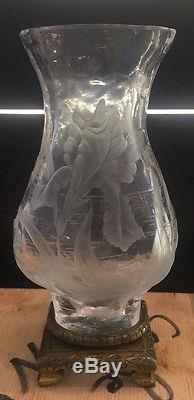 Vase cristal signé gravé Art Deco pied métal ou bronze